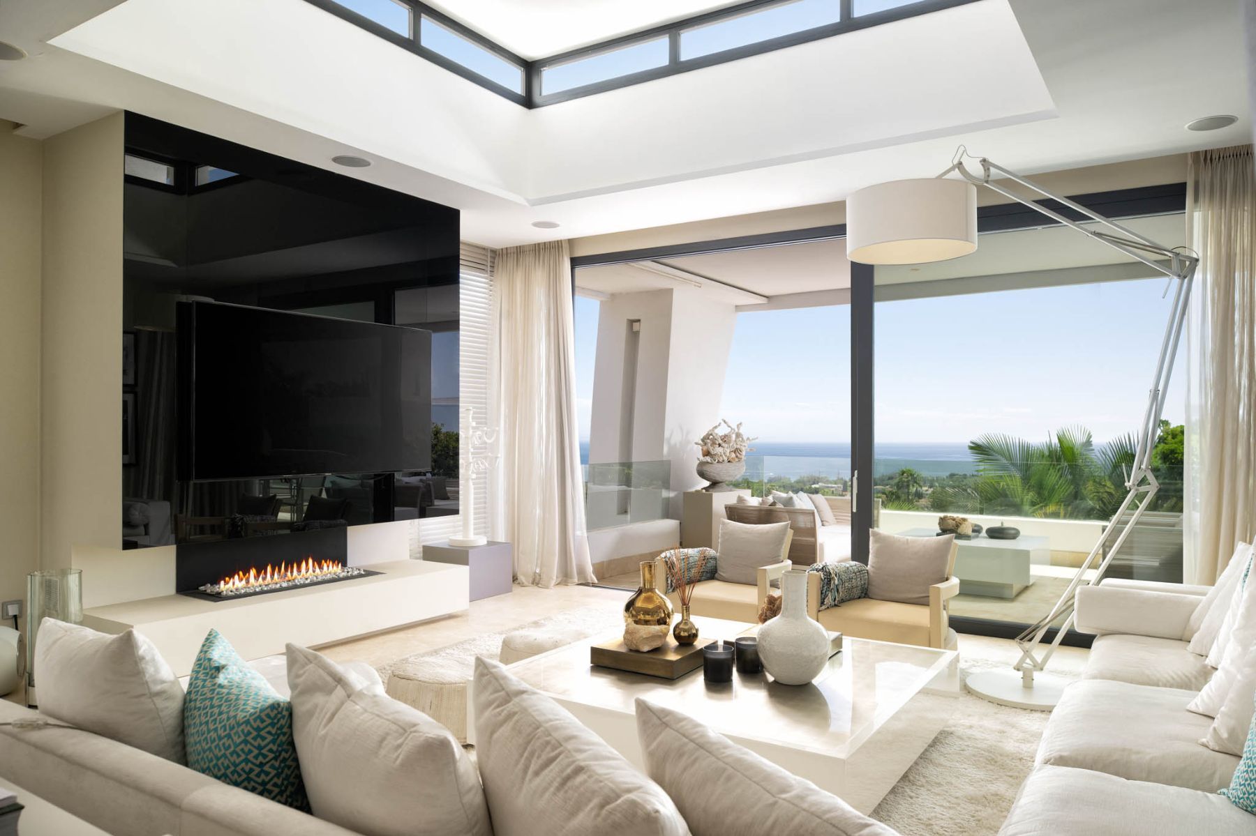 Penthouse Chambao villa photo.